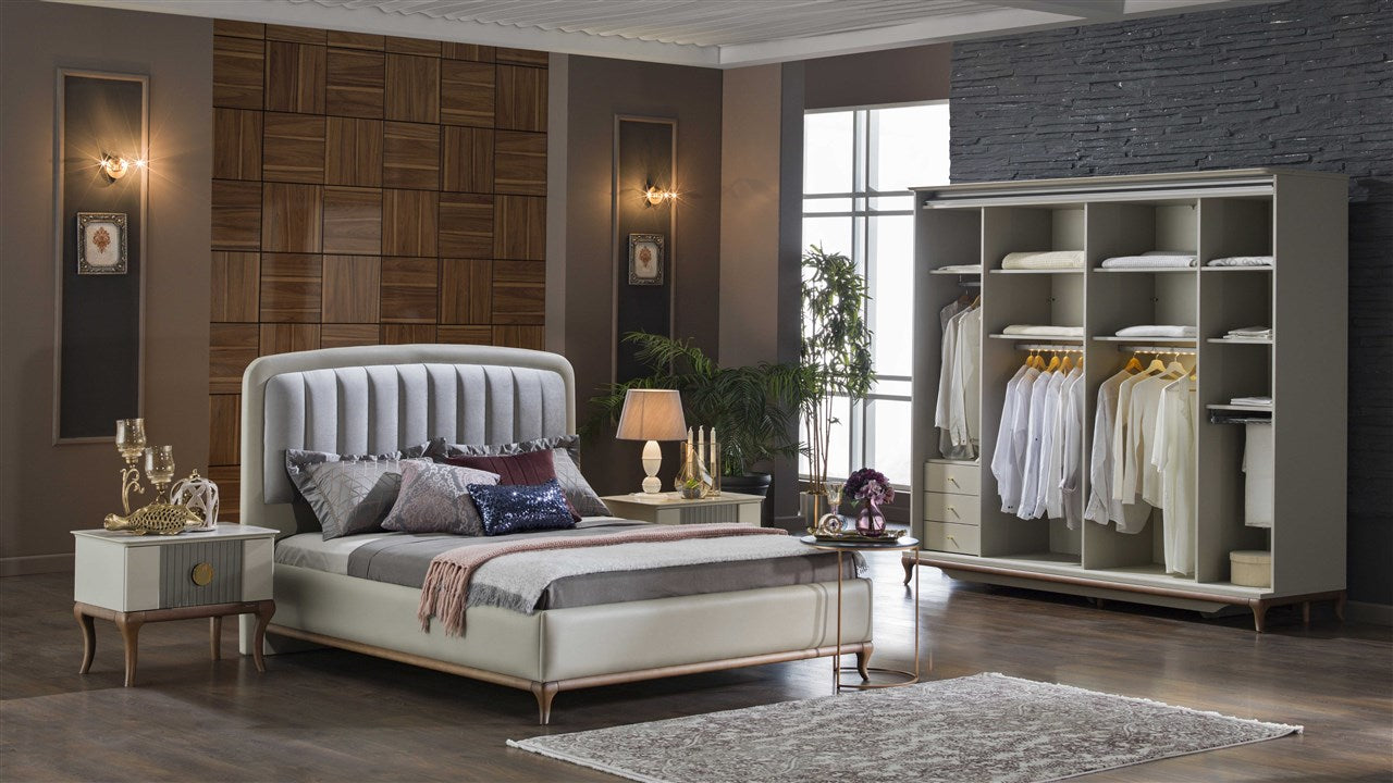 Pesaro Bedroom Set (Sliding Door) Display