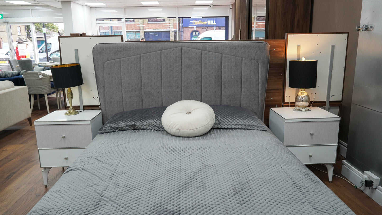 Leny Bedroom Set