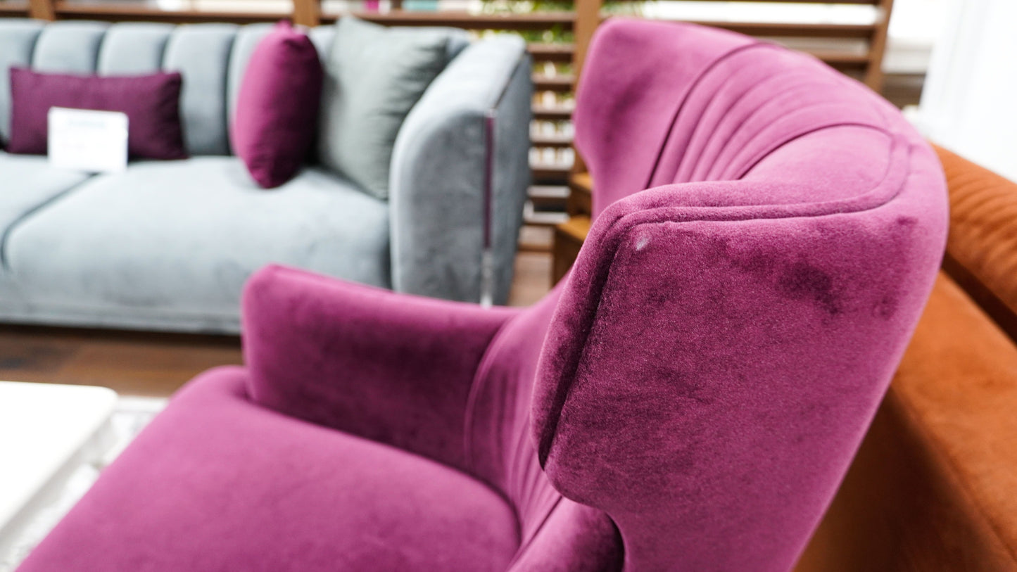 Gravita Sofa Set - Display