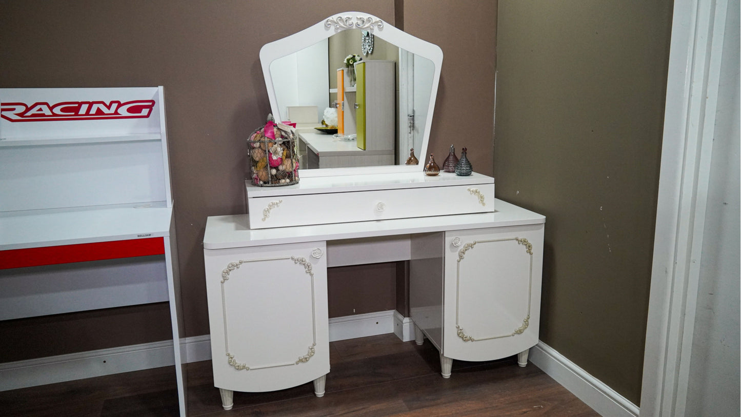 Bellona Make up table and mirror